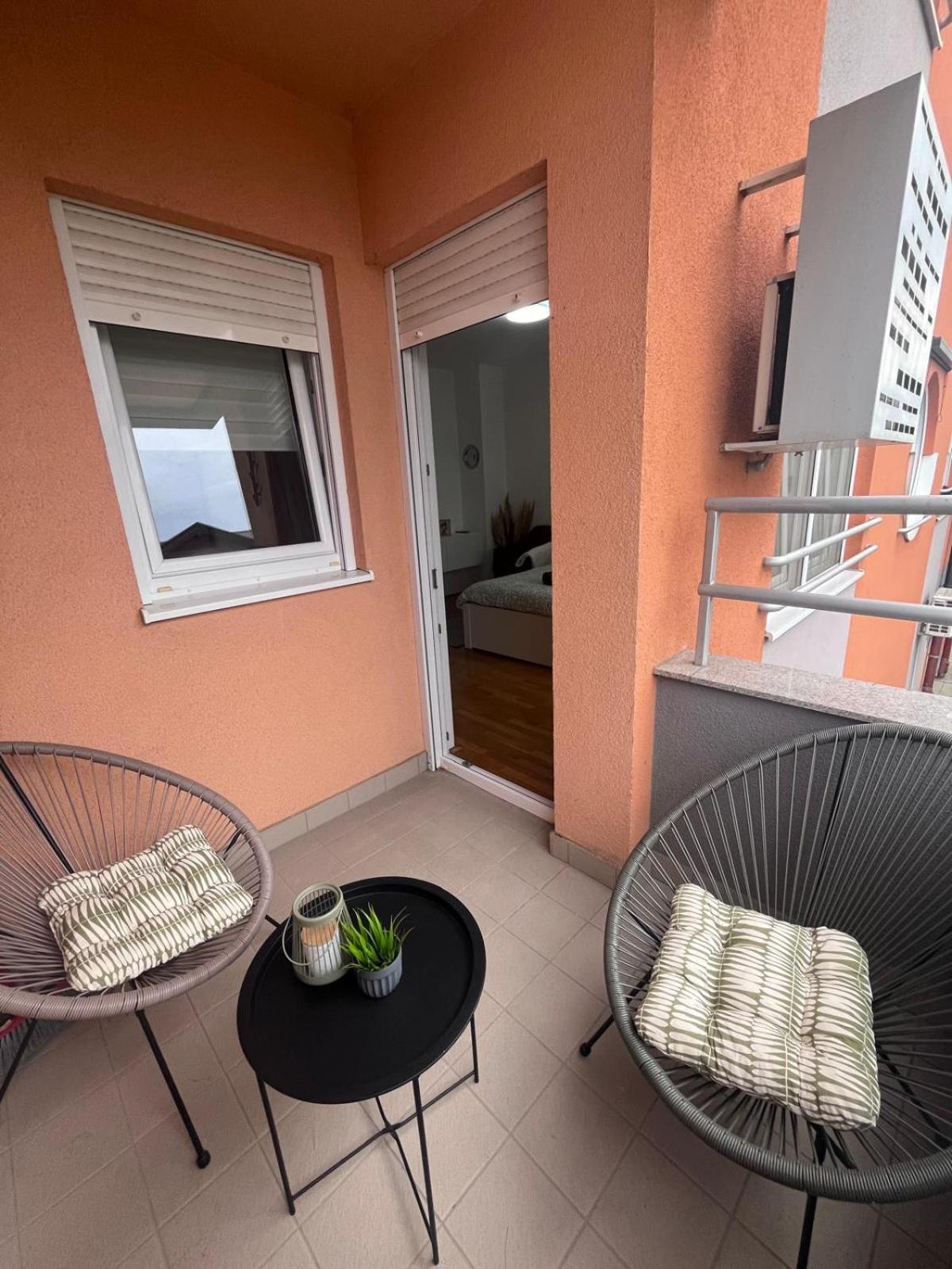 Studio Apartman - Sweet&Little Vrbovec 외부 사진